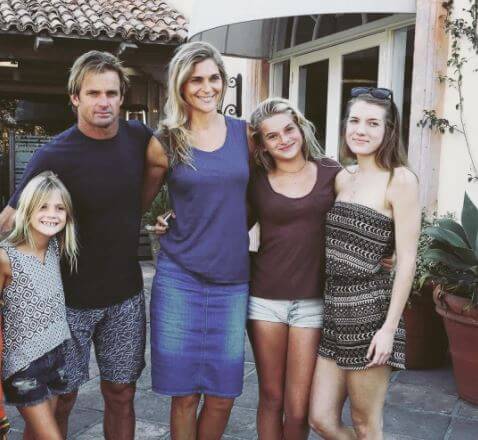 Izabella Hamilton with her siblings and parents, Laird Hamilton and Gabrielle Reece.